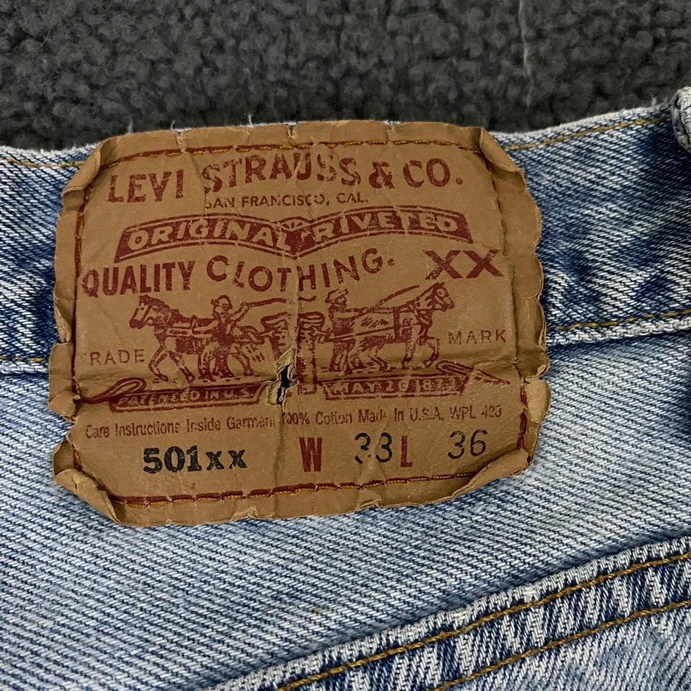 Vintage 90s Levis 501xx Jeans FITS 29x32 Button Fly Light Wash Blue Made in USA
